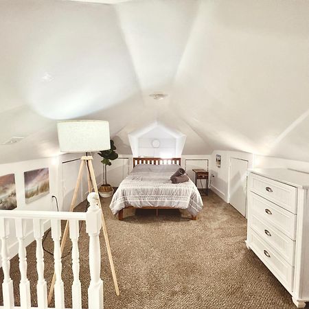Entire Lovely 3 Bedroom, 2 Bathroom Apartment! 1 Block To The Beach And Boardwalk! Wildwood Exterior photo